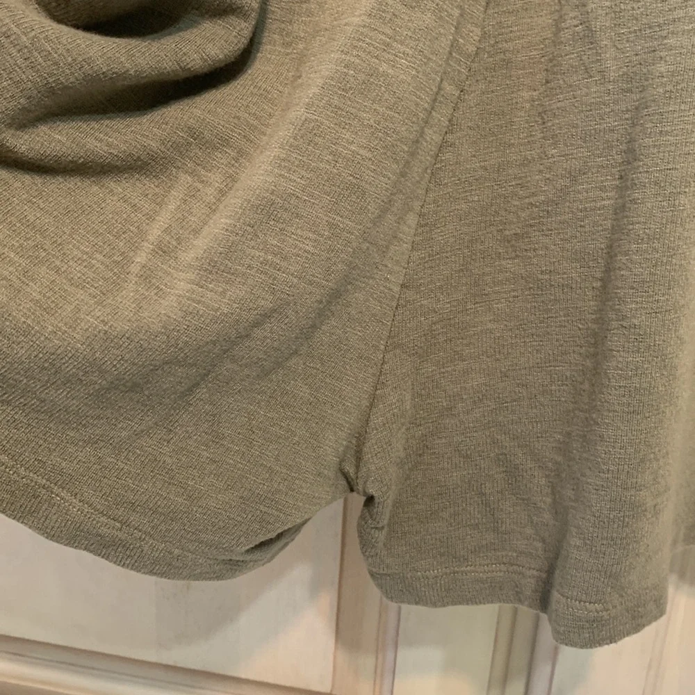 Monrow Short Overall • Size XS - Picture 9 of 13